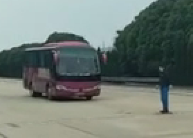 Test effect of active braking 